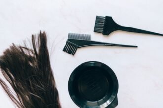 Quel soin apres une decoloration : reparer les cheveux abimes