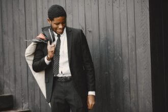 Quelle tenue pour un entretien d'embauche : le guide femme