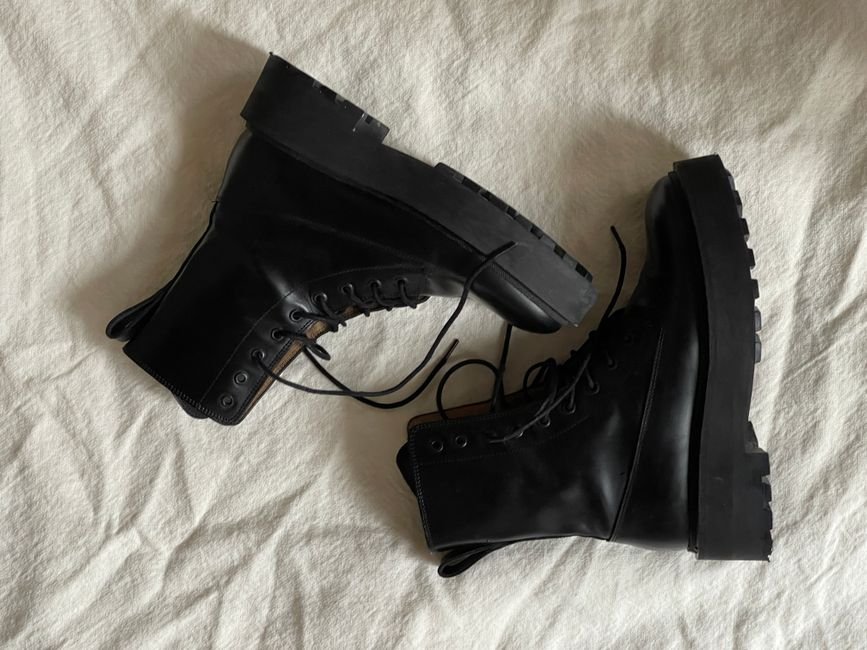 Comment porter des Doc Martens femme : 10 looks stylés